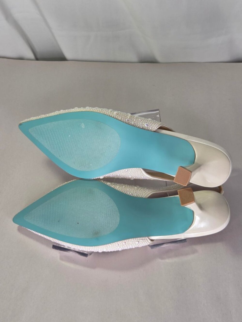 Betsey Johnson Clark Rhinestone Slingback Pumps - Ivory Size: 6.5 W - Picture 5 of 8